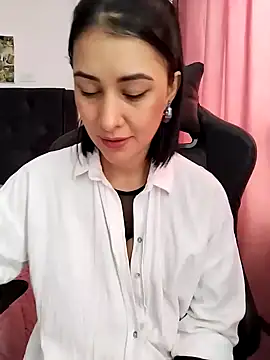 Fleurmeyer79 online show from February 14, 2025, 2:12 pm