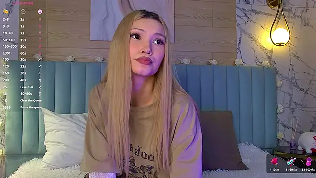 CarolReeves online show from February 27, 2025, 12:13 pm