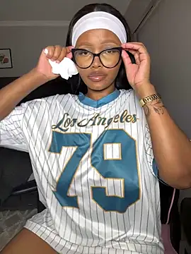 Snapshot of Neelo-Smith chatting on December 13, 2024, 3:16 am Neelo-Smith online show from December 13, 2024, 3:16 am