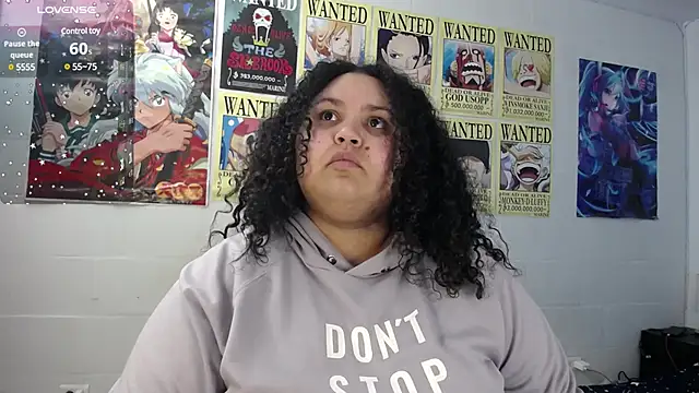 luisianacoxx online show from February 25, 2025, 11:33 pm