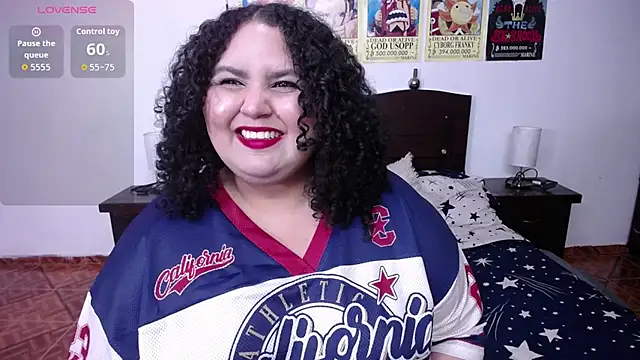 luisianacoxx online show from December 5, 2025, 2:09 am