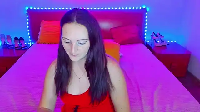 Snapshot of MagicEyess chatting on December 8, 2024, 2:09 pm MagicEyess online show from December 8, 2024, 2:09 pm