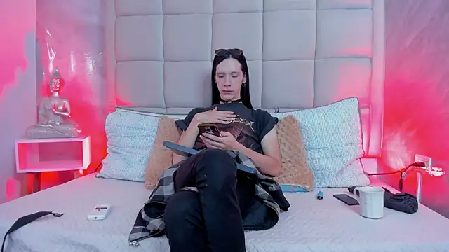 Hecatee 77 online show from November 20, 2025, 7:57 pm