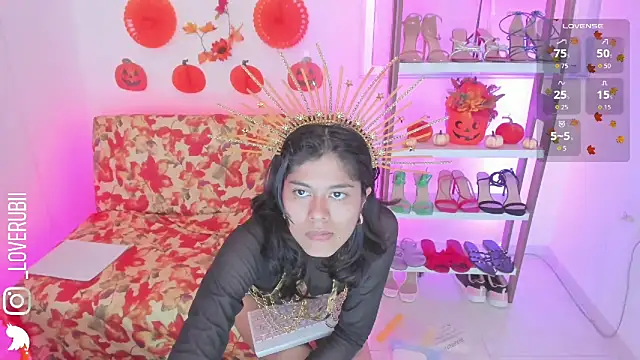 loverubii online show from October 28, 2025, 8:29 am