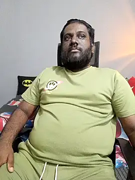 Rayansmith  online show from March 20, 2025, 9:24 pm