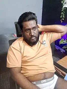 Rayansmith  online show from November 16, 2025, 1:11 am