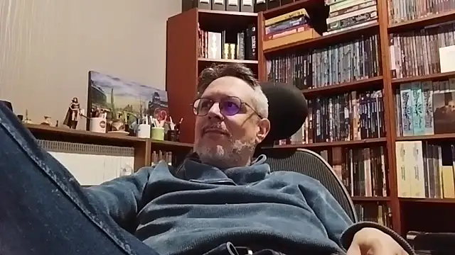 Mandra is a whore online show from November 21, 2025, 10:19 pm