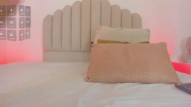 Snapshot of sarita_duque chatting on November 5, 2025, 12:27 pm sarita duque online show from November 5, 2025, 12:27 pm