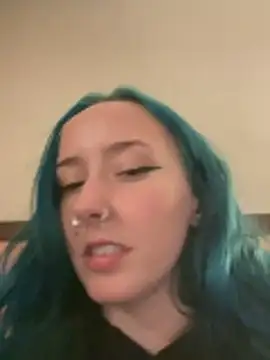 clarasosaa online show from December 16, 2025, 12:37 am