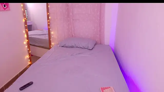 Snapshot of Mar_333 chatting on November 30, 2025, 6:06 am Mar 333 online show from November 30, 2025, 6:06 am