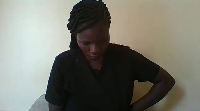 Snapshot of prettychic5 chatting on January 29, 2025, 5:30 am prettychic5 online show from January 29, 2025, 5:30 am