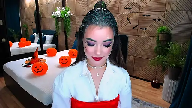 Snapshot of PutOnRepeat chatting on October 31, 2025, 1:28 am PutOnRepeat online show from October 31, 2025, 1:28 am