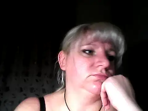 MeilomaWesa online show from February 14, 2025, 7:44 pm