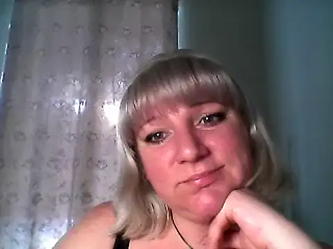 MeilomaWesa online show from March 17, 2025, 1:29 pm