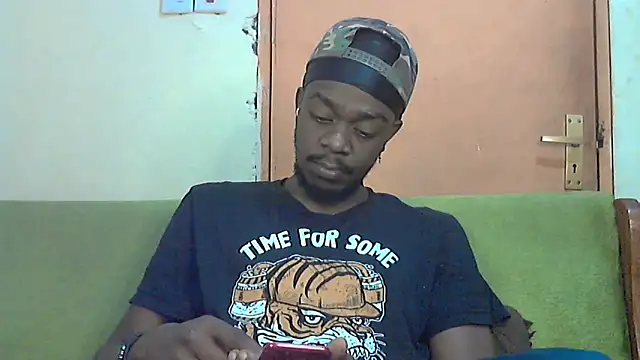 BIGDICKMULLAH online show from October 25, 2025, 3:36 am