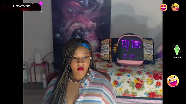Snapshot of temptressbeauty24 chatting on February 16, 2025, 4:42 am temptressbeauty24 online show from February 16, 2025, 4:42 am