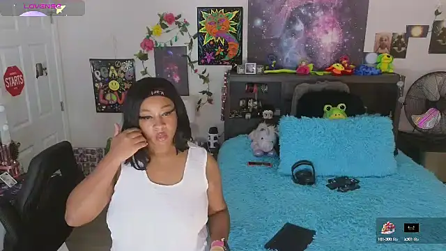 Snapshot of temptressbeauty24 chatting on September 24, 2025, 1:09 am temptressbeauty24 online show from September 24, 2025, 1:09 am