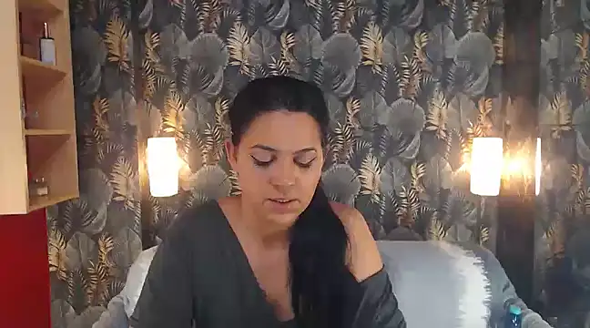 Snapshot of jessthewicked chatting on December 23, 2024, 6:27 pm jessthewicked online show from December 23, 2024, 6:27 pm