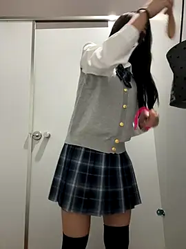 Snapshot of Asia-Lynn chatting on November 10, 2025, 10:36 am Asia-Lynn online show from November 10, 2025, 10:36 am