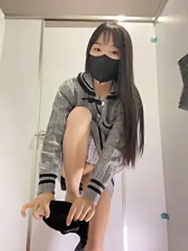 Snapshot of Asia-Lynn chatting on December 3, 2025, 1:20 pm Asia-Lynn online show from December 3, 2025, 1:20 pm