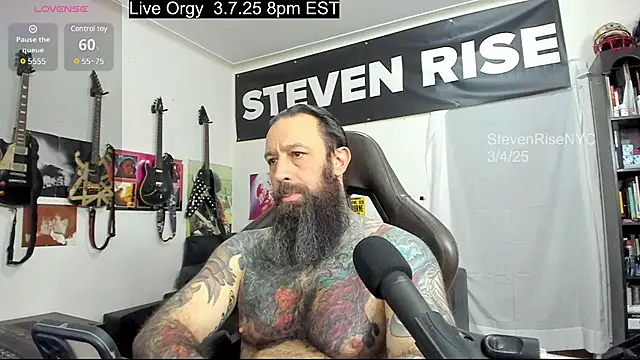 Snapshot of StevenRiseNYC chatting on March 6, 2025, 2:18 pm StevenRiseNYC online show from March 6, 2025, 2:18 pm