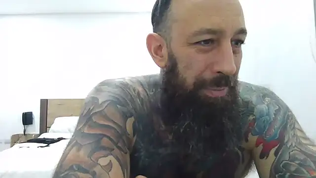 Snapshot of StevenRiseNYC chatting on September 19, 2025, 2:35 am StevenRiseNYC online show from September 19, 2025, 2:35 am