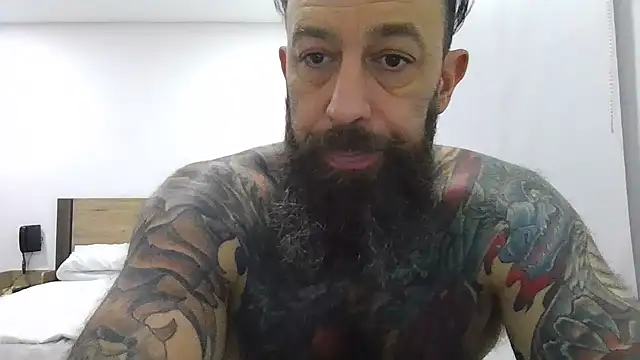 Snapshot of StevenRiseNYC chatting on September 20, 2025, 3:24 pm StevenRiseNYC online show from September 20, 2025, 3:24 pm