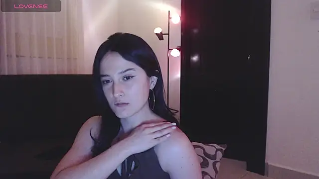 Snapshot of AlissonnFoxx chatting on September 10, 2025, 5:07 am AlissonnFoxx online show from September 10, 2025, 5:07 am