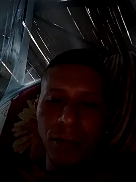 Somospareja1987 online show from October 19, 2025, 11:55 am