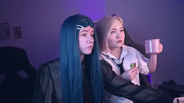 ReiYosimoto online show from January 31, 2025, 12:07 pm