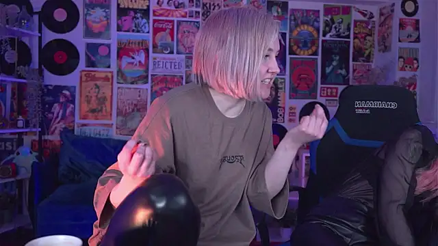 ReiYosimoto online show from March 6, 2025, 6:26 pm