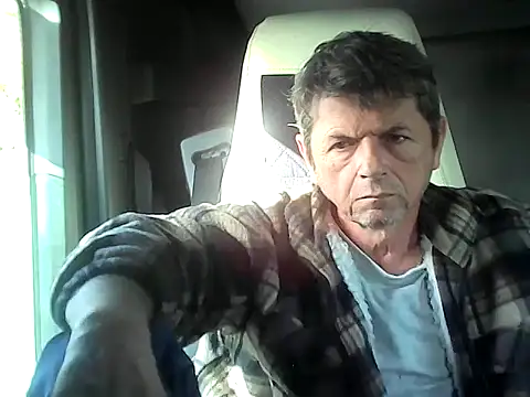 czarek888 online show from October 25, 2025, 1:29 pm