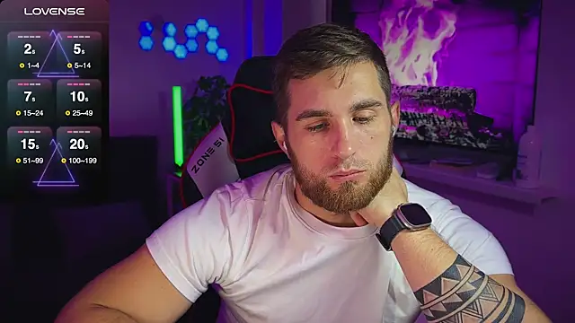 Snapshot of Sweeet__boy chatting on November 14, 2025, 10:58 am Sweeet boy online show from November 14, 2025, 10:58 am