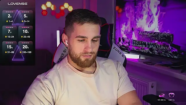 Snapshot of Sweeet__boy chatting on November 21, 2025, 12:48 pm Sweeet boy online show from November 21, 2025, 12:48 pm