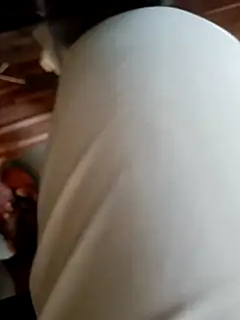 Snapshot of u_wan_me chatting on March 4, 2025, 5:21 am u wan me online show from March 4, 2025, 5:21 am