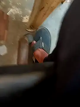 Snapshot of u_wan_me chatting on October 7, 2025, 4:31 am u wan me online show from October 7, 2025, 4:31 am