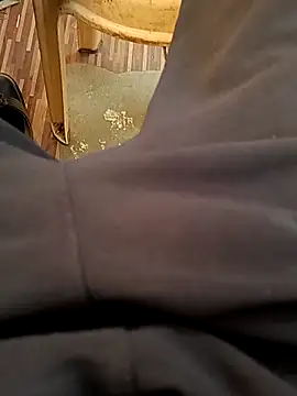 Snapshot of u_wan_me chatting on December 16, 2025, 8:30 am u wan me online show from December 16, 2025, 8:30 am