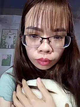 Snapshot of __Mai-love19__ chatting on February 27, 2025, 7:23 am Mai-love19 online show from February 27, 2025, 7:23 am