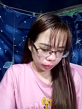 Snapshot of __Mai-love19__ chatting on March 1, 2025, 2:48 am Mai-love19 online show from March 1, 2025, 2:48 am