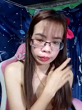 Snapshot of __Mai-love19__ chatting on March 3, 2025, 10:06 am Mai-love19 online show from March 3, 2025, 10:06 am