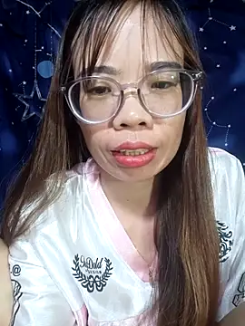 Snapshot of __Mai-love19__ chatting on October 27, 2025, 1:04 pm Mai-love19 online show from October 27, 2025, 1:04 pm