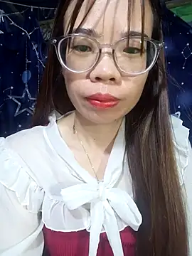 Snapshot of __Mai-love19__ chatting on October 28, 2025, 10:12 pm Mai-love19 online show from October 28, 2025, 10:12 pm