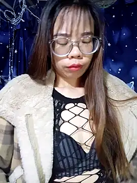 Snapshot of __Mai-love19__ chatting on December 2, 2025, 10:38 pm Mai-love19 online show from December 2, 2025, 10:38 pm