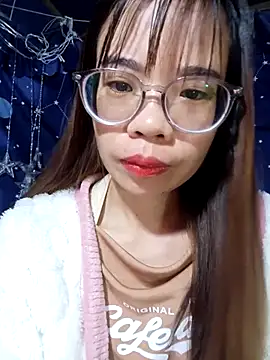 Snapshot of __Mai-love19__ chatting on December 4, 2025, 11:02 pm Mai-love19 online show from December 4, 2025, 11:02 pm