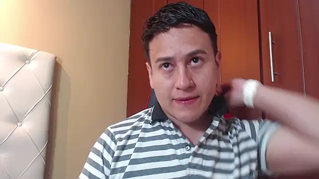 oliver price1 online show from December 11, 2024, 11:00 pm