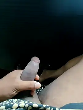 Snapshot of Kolkata___Boy chatting on December 18, 2024, 2:42 am Kolkata Boy online show from December 18, 2024, 2:42 am