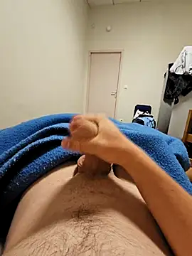 chococr2 online show from October 12, 2025, 8:52 pm