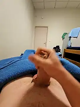 chococr2 online show from November 26, 2025, 11:17 pm